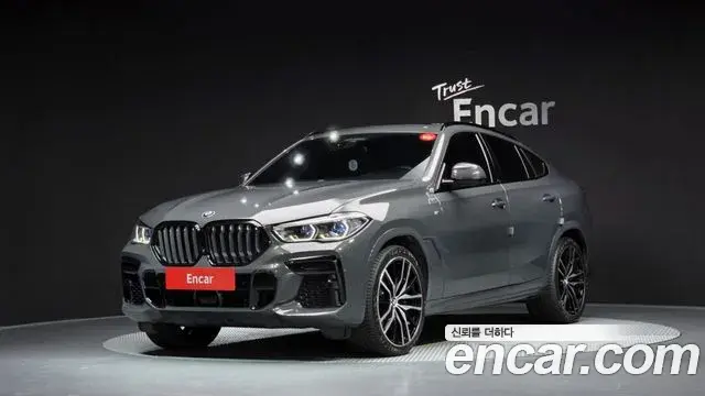 BMW X6 2022 — Фото 1/20