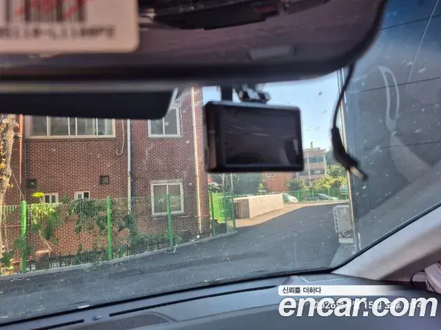 Hyundai Staria 2025 — Photo 10/20
