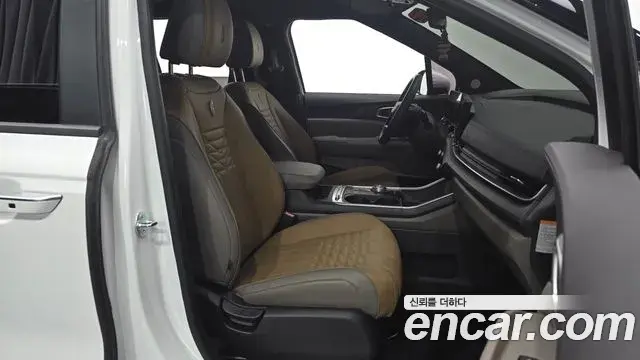 Kia Carnival 2025 — Photo 32/33