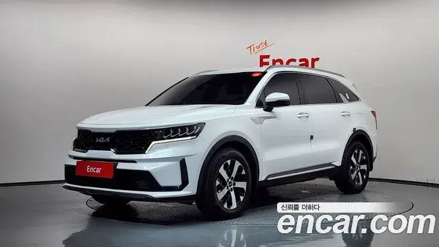 Kia Sorento 2023 — Photo 1/20