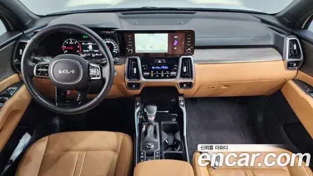 Kia Sorento 2023 — Photo 7/20