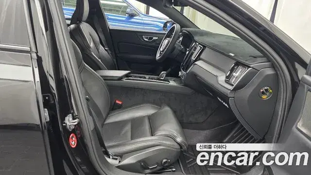 Volvo S60 2022 — Şəkil 17/20
