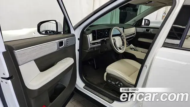 Hyundai Santa Fe 2023 — Şəkil 10/20