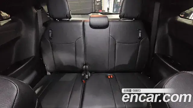Toyota Sienna 2025 — Şəkil 37/39