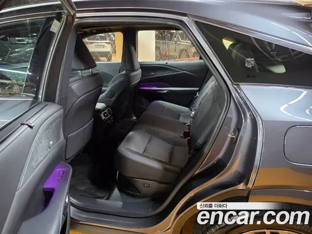 Lexus NX450h+ 2023 — Şəkil 16/20