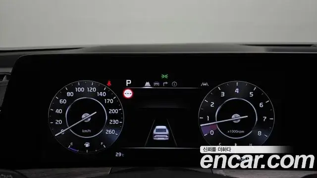 Kia K8 2021 — ფოტო 8/20