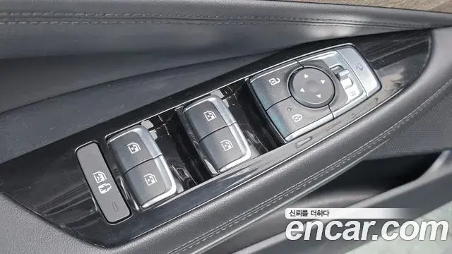 Kia K8 2021 — ფოტო 12/20