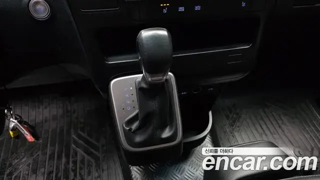 Hyundai Staria 2021 — Фото 9/20