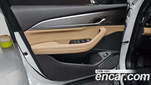 Renault Samsung Grand Koleos 2025 — Şəkil 33/35
