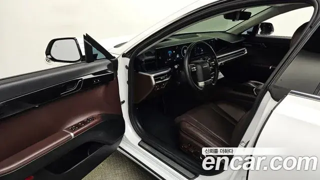 Hyundai Grandeur 2023 — Фото 10/20