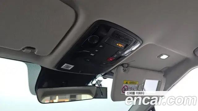 Kia Carnival 2024 — Photo 18/20