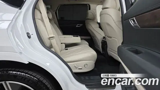 Genesis GV80 2024 — Photo 11/20