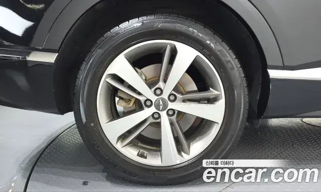 Genesis GV80 2022 — Photo 5/20