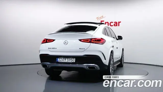 Mercedes-Benz GLE-Class 2022 — Фото 4/20