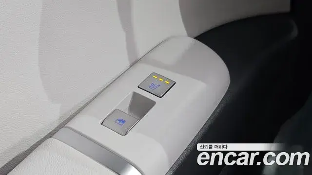 Hyundai Grandeur 2023 — Photo 18/20