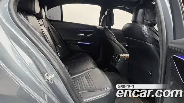 Mercedes-Benz C-Class 2025 — Şəkil 11/20