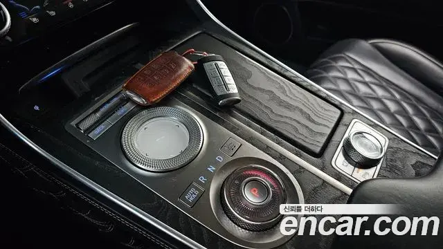 Genesis GV80 2021 — Photo 9/20