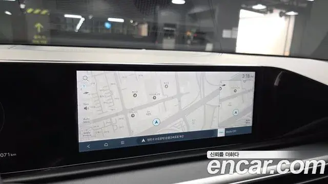 Hyundai Grandeur 2023 — Photo 15/20