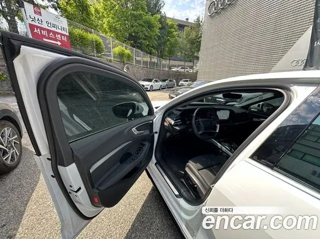Audi A5 2025 — Photo 12/19