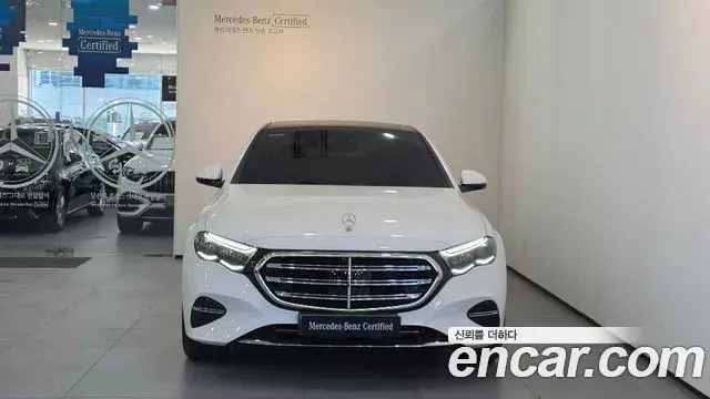 Mercedes-Benz E-Class 2026 — Фото 1/20