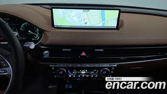 Genesis Electrified G80 2023 — Photo 12/20