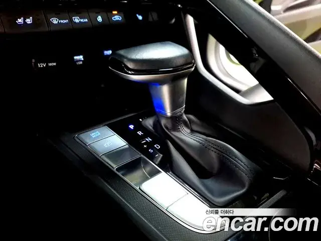 Hyundai Avante 2021 — Photo 7/20