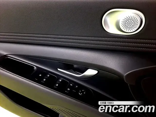 Hyundai Avante 2021 — Photo 19/20