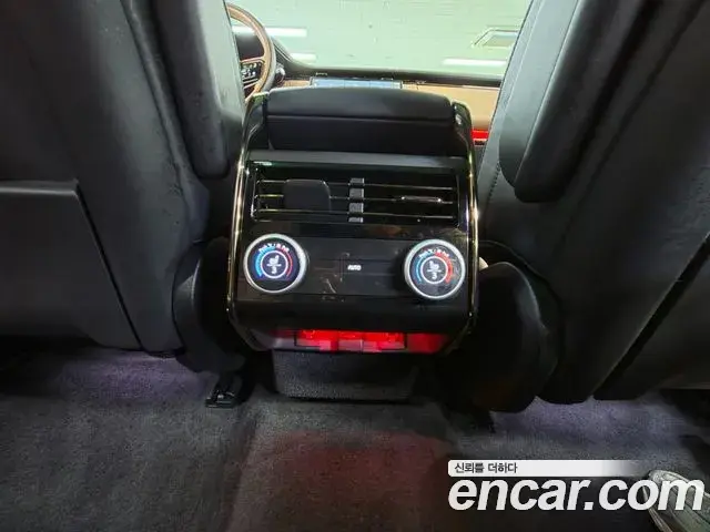 Land Rover Range Rover Sport 2024 — Photo 17/20