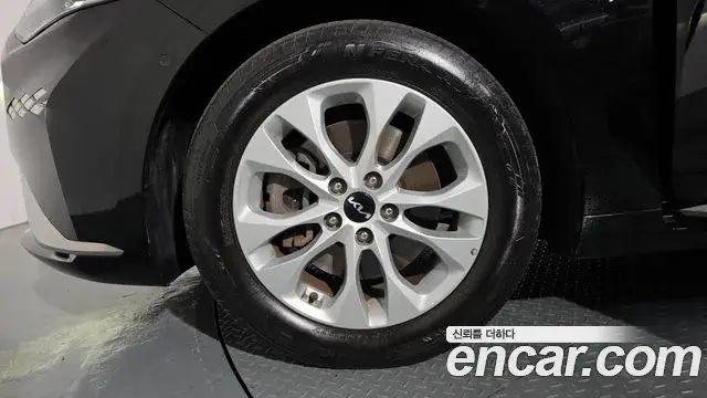 Kia K8 2024 — Photo 4/20
