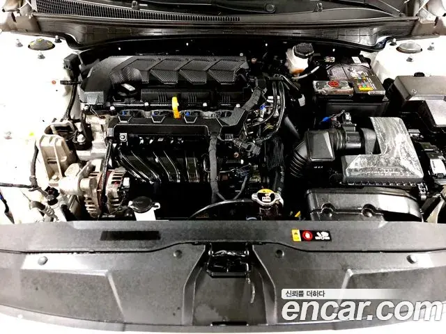 Hyundai Avante 2023 — Photo 5/20