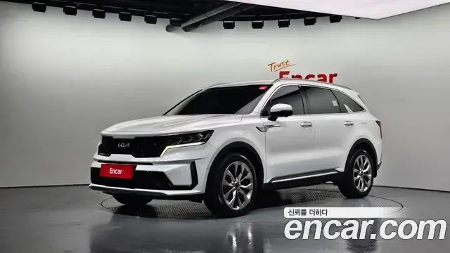 Kia Sorento 2022 — Photo 1/20