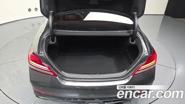 Genesis G70 2018 — Photo 20/20
