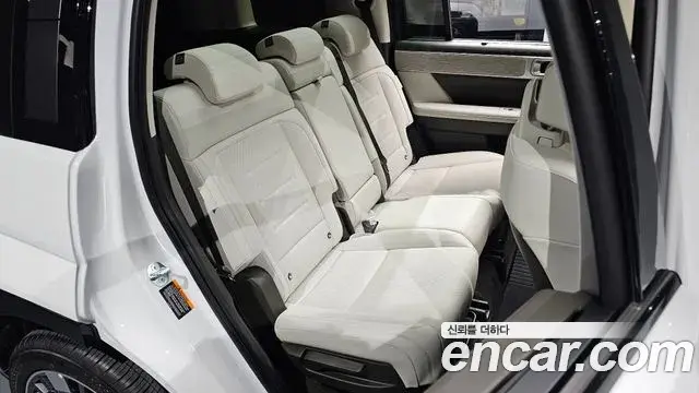 Hyundai Santa Fe 2024 — Фото 11/20