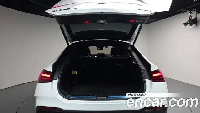 Mercedes-Benz GLE-Class 2026 — Photo 20/20