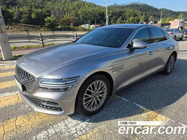 Genesis Electrified G80 2021 — Photo 1/15