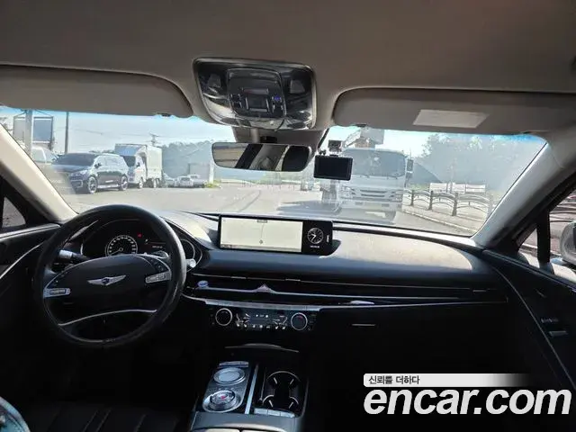 Genesis Electrified G80 2021 — Photo 10/15