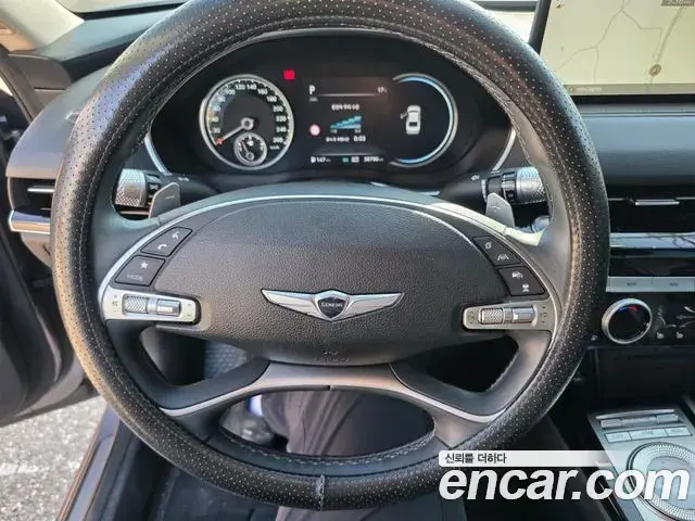 Genesis Electrified G80 2021 — Photo 13/15