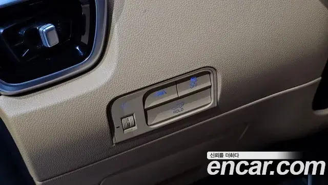 Kia Sorento 2022 — Photo 18/20