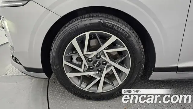 Hyundai Grandeur 2023 — Photo 5/20