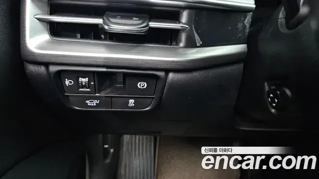 Hyundai Grandeur 2023 — Photo 17/20