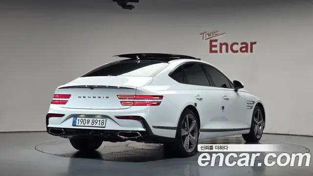 Genesis Electrified G80 2026 — Photo 2/20