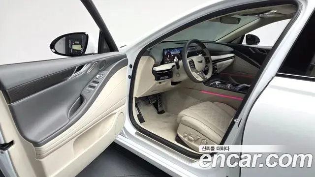 Genesis Electrified G80 2026 — Photo 9/20