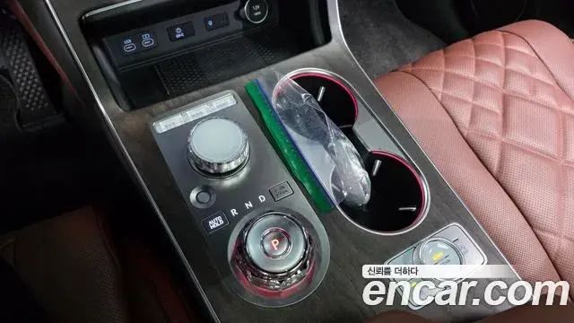 Genesis GV80 2024 — Photo 9/20