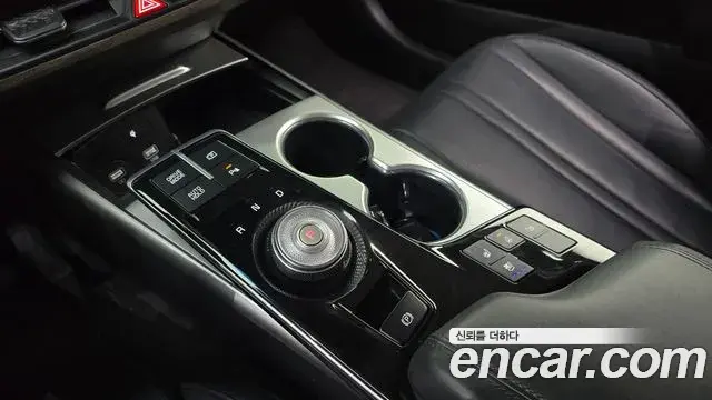 Kia K8 2021 — Photo 9/20