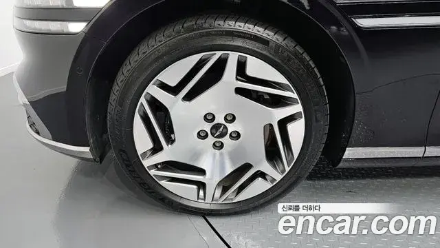 Genesis G90 2022 — ფოტო 10/20