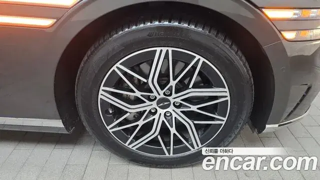 Genesis G90 2022 — ფოტო 3/20