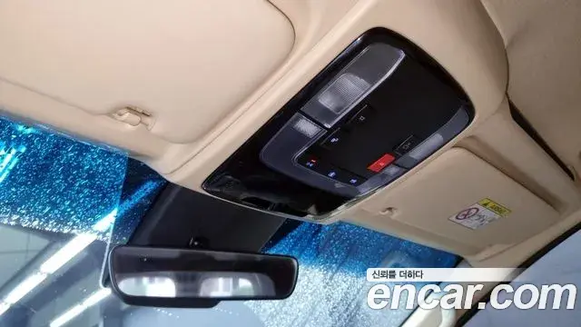 Hyundai Staria 2023 — Photo 9/19