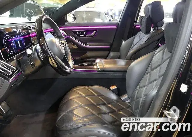 Mercedes-Benz S-Class 2022 — Photo 8/20