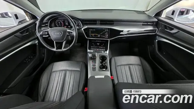 Audi A6 2020 — Photo 2/20