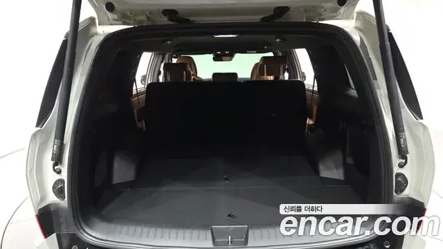 Hyundai Santa Fe 2023 — Photo 20/20